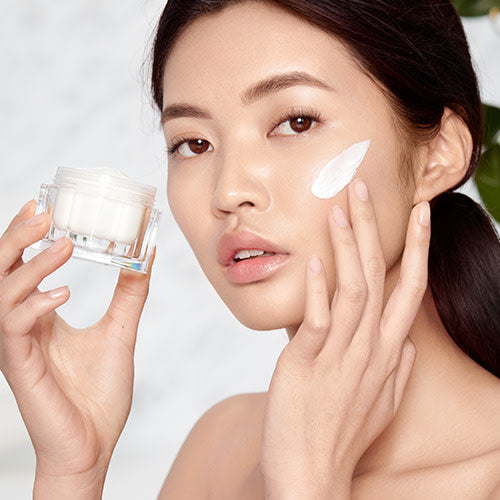 CHARLOTTE TILBURY - MAGIC CREAM MOISTURISER- 50ml