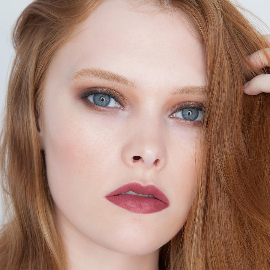 thebalm cosmetics - Meet Matt(e) Hughes, Rouge à lèvres liquide longue durée, Charming